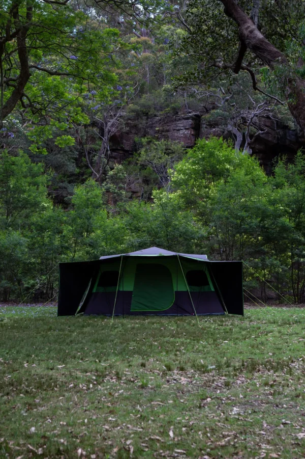 Coleman Instant Up Excursion Darkroom 10 Person Tent>Macpac Cheap